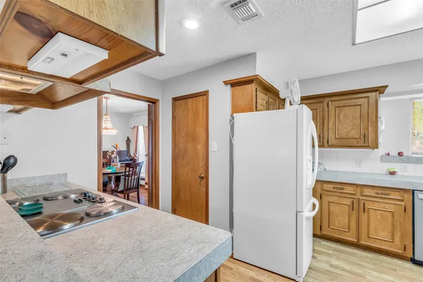 $350,000 | 18303 Aldermoor Drive, Spring, TX 77388