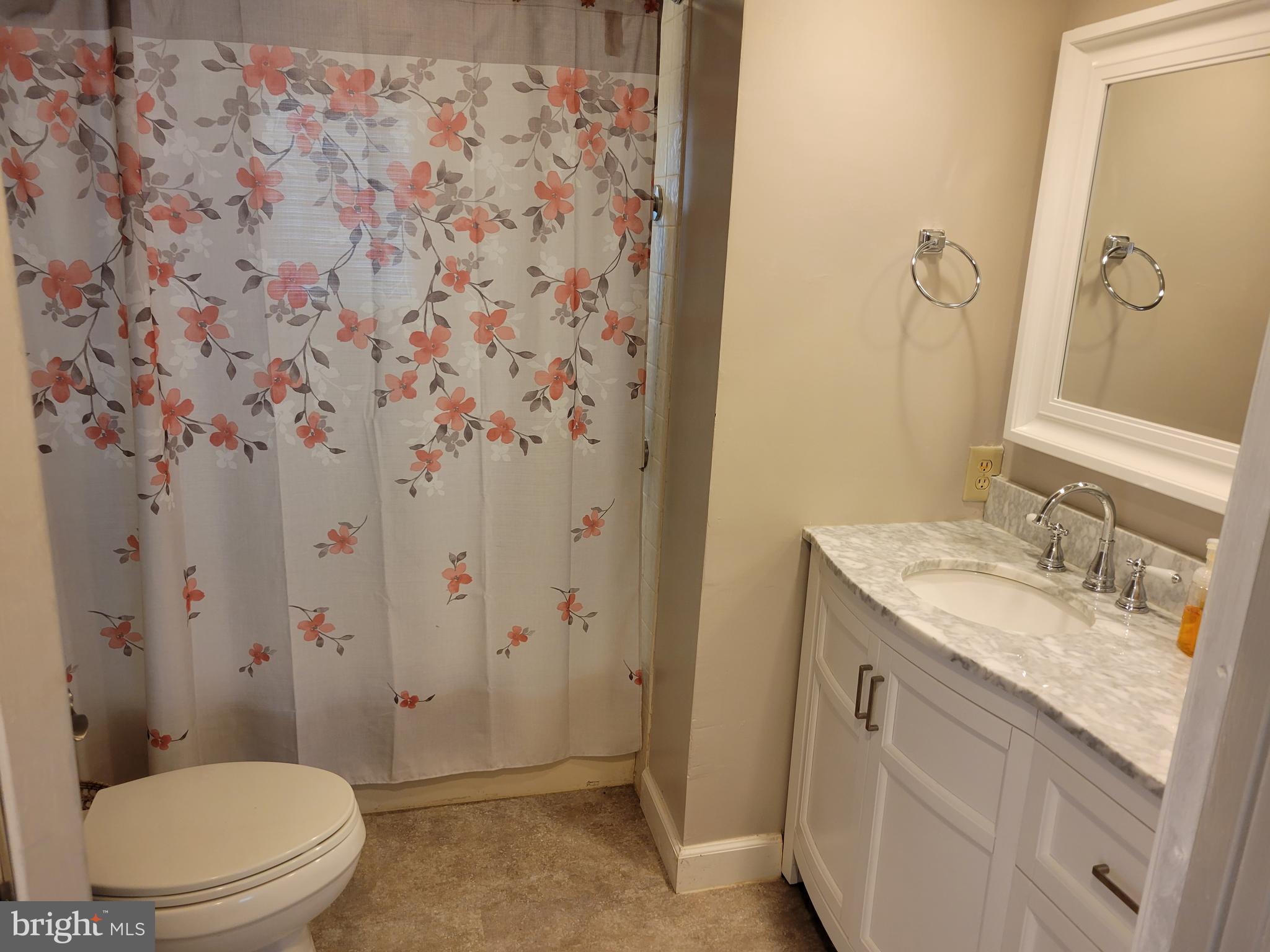 222 Middleton Road Waldorf, MD 20602 - Photo 10 of 26 Main Level Bathroom