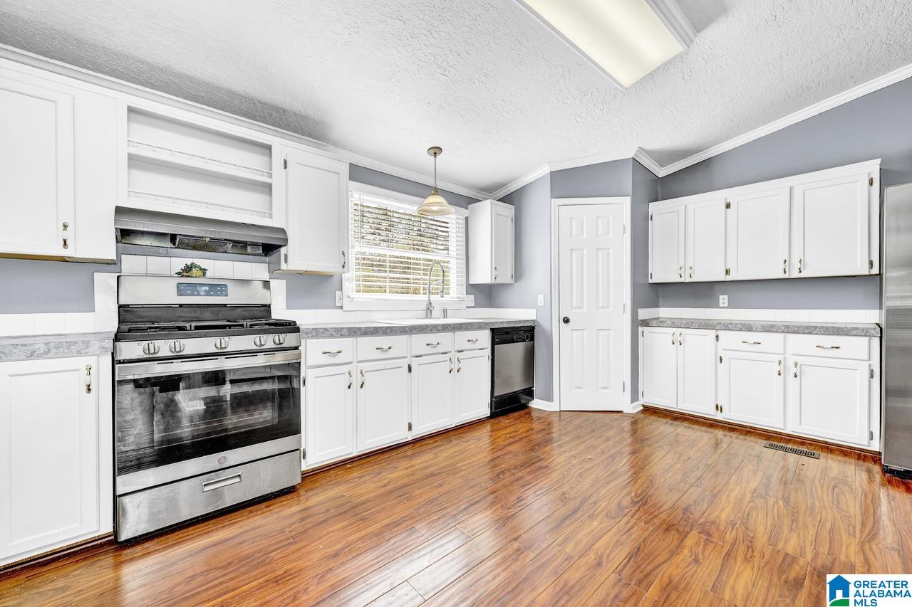 7390 Dollar Road Trussville, AL 35173 - Photo 8 of 21