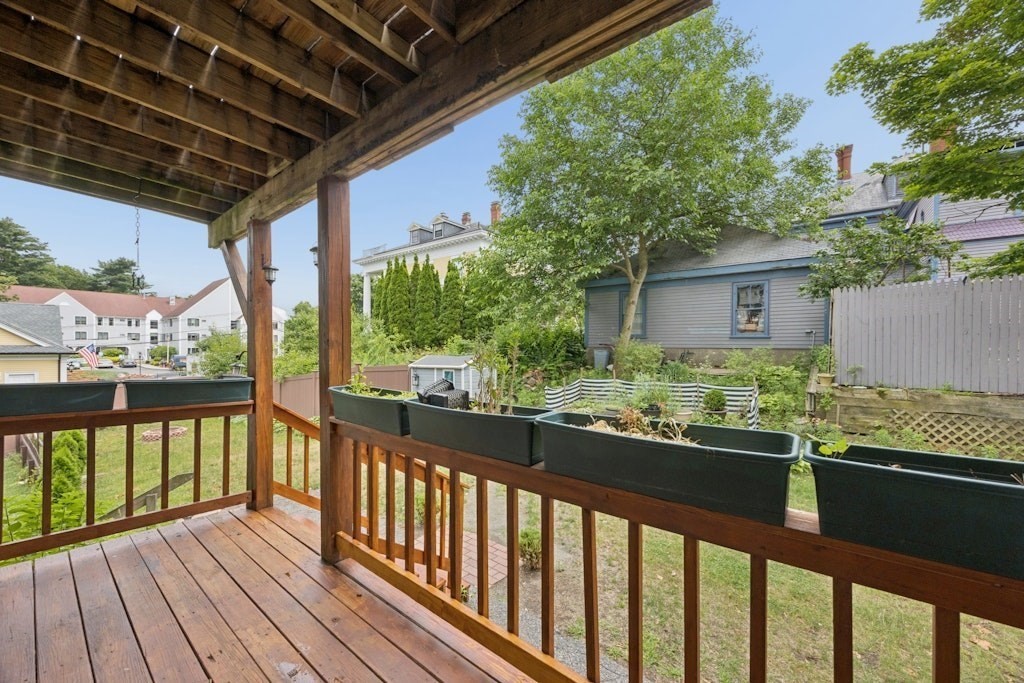 49 Felton Street Hudson, MA 01749 - Photo 15 of 41