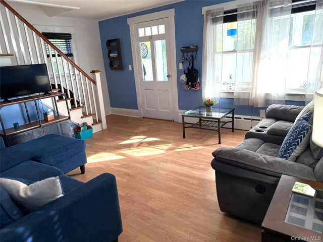 $769,000 | 25 School Street, Port Washington, NY 11050