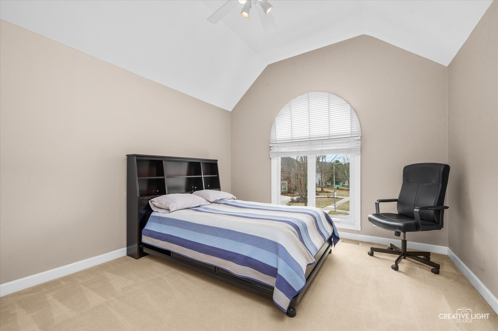 4204 Falkner Drive Naperville, IL 60564 - Photo 26 of 50