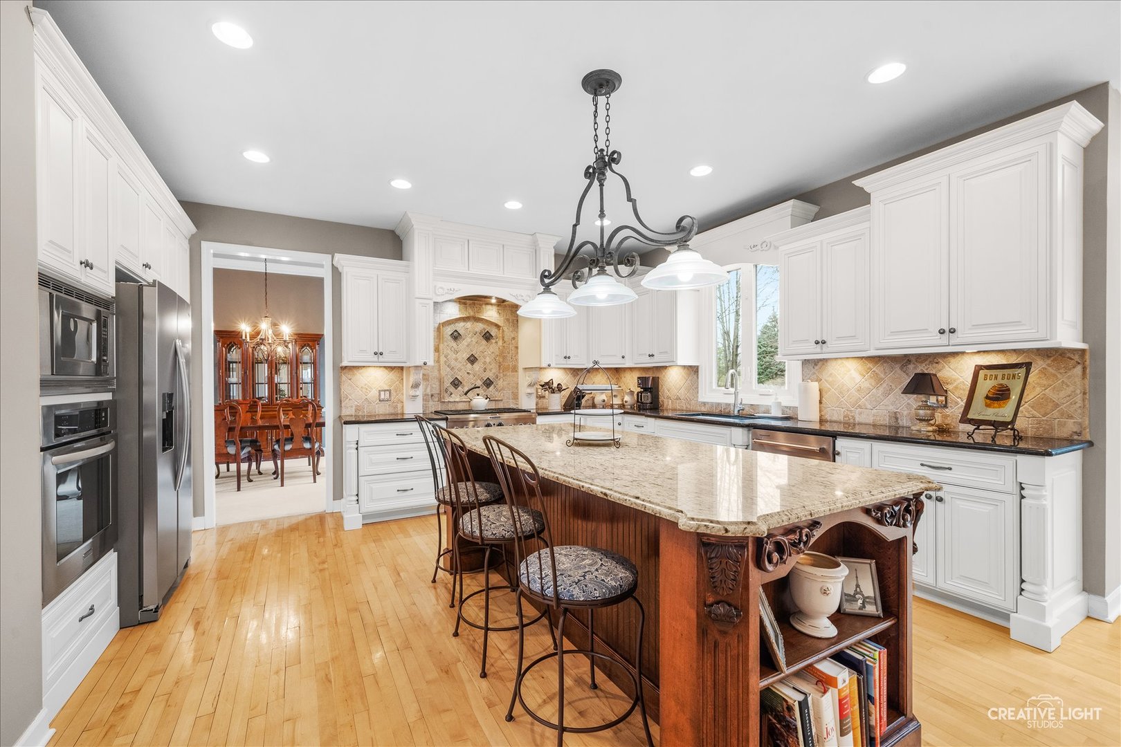 4204 Falkner Drive Naperville, IL 60564 - Photo 9 of 50