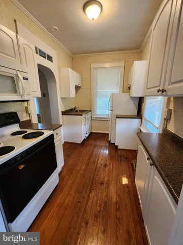 $1,850 | 323 North College Parkway, Unit 2, Frederick, MD 21701