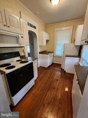 $1,850 | 323 North College Parkway, Unit 2, Frederick, MD 21701