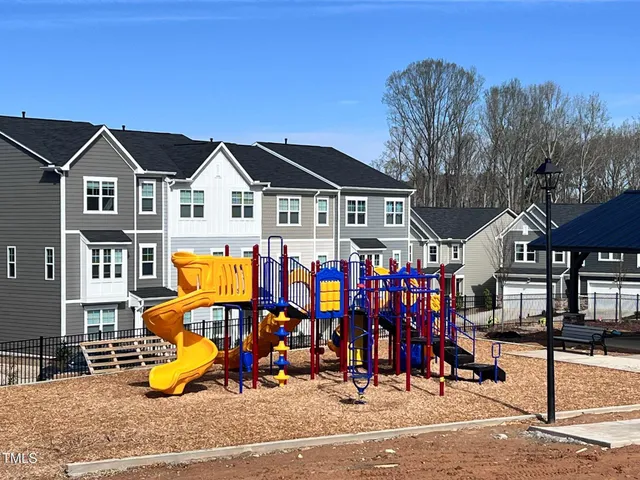 $2,550 | 1858 Alpine Summer Lane, Apex, NC 27502