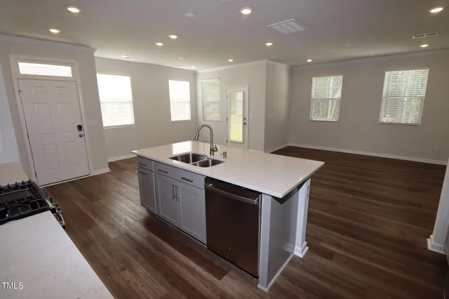 $2,550 | 1858 Alpine Summer Lane, Apex, NC 27502