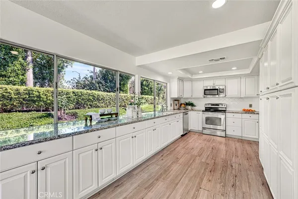 $1,460,000 | 5 Carob, Irvine, CA 92612