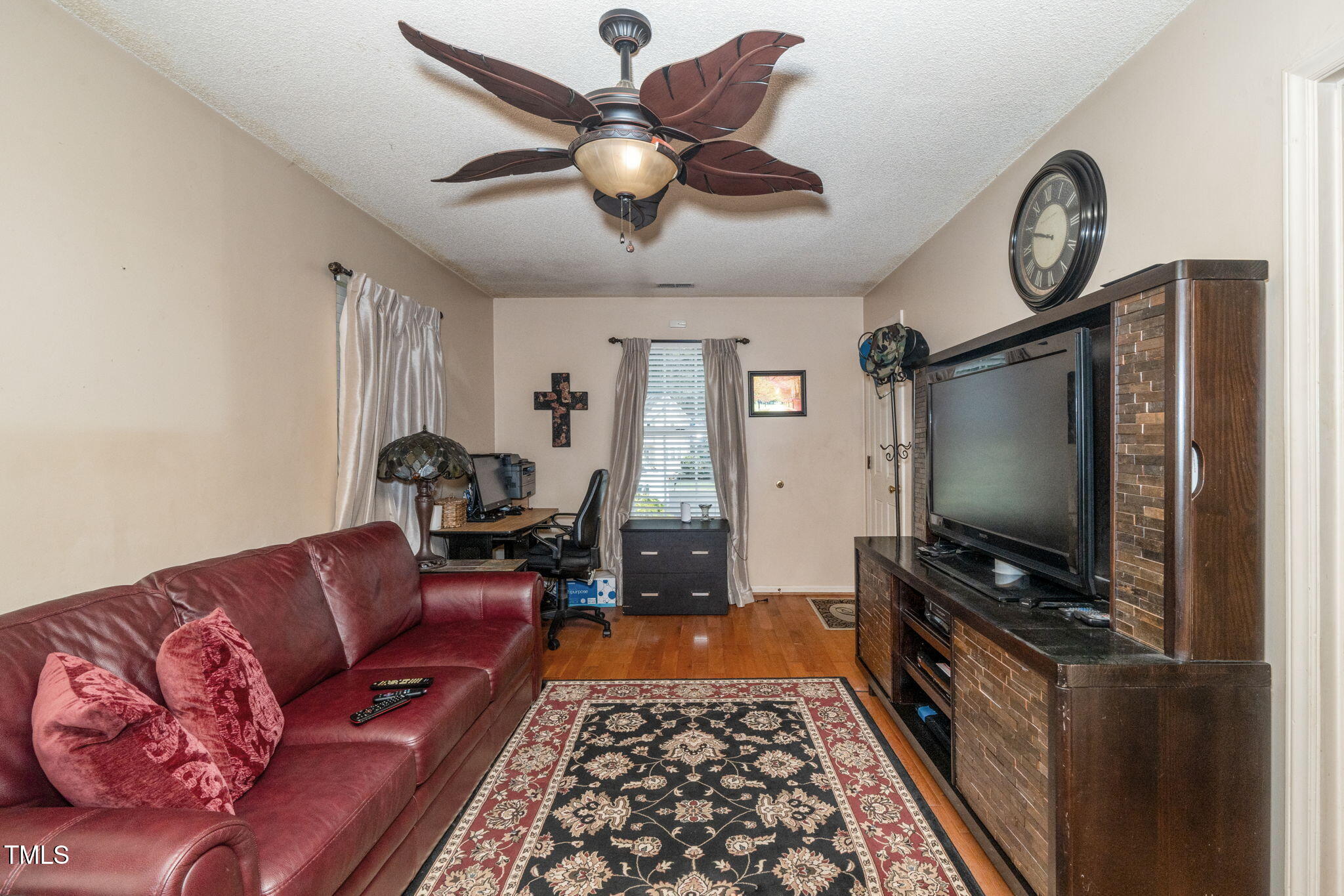 501 Dandelion Court Raleigh, NC 27610 - Photo 12 of 27 Living Room