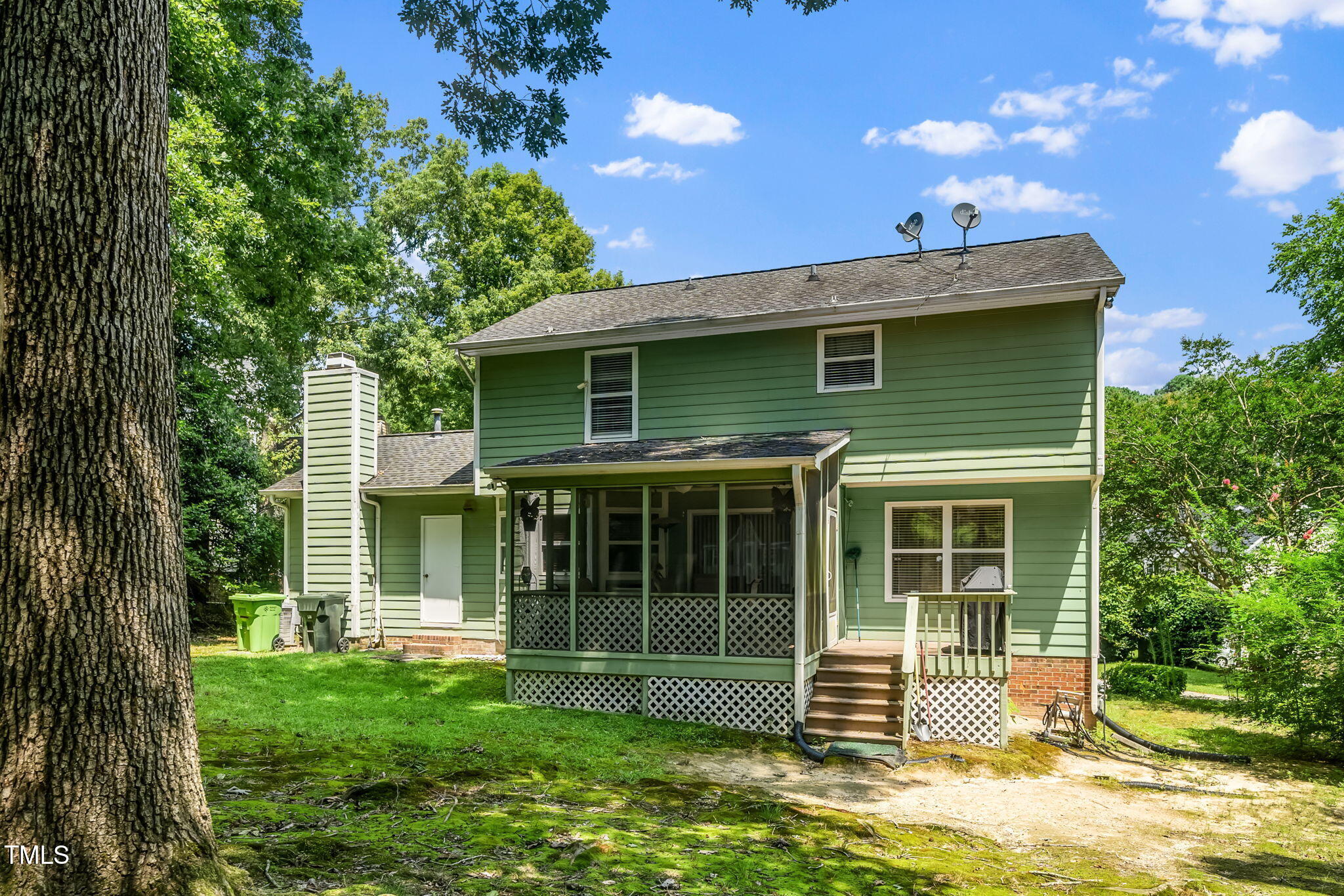 501 Dandelion Court Raleigh, NC 27610 - Photo 24 of 27 Screened Porch