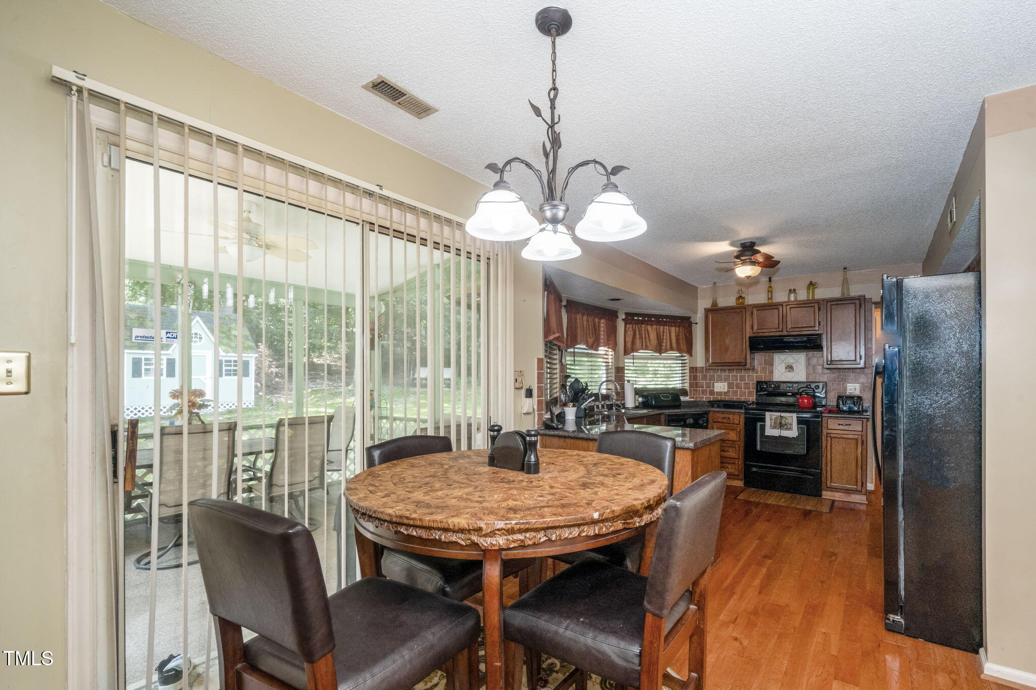 501 Dandelion Court Raleigh, NC 27610 - Photo 10 of 27 Breakfast Nook