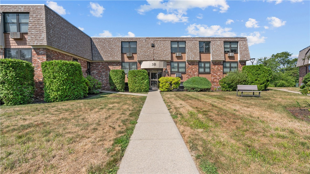 510 Child Street, Unit 305B Warren, RI 02885 - Photo 14 of 14