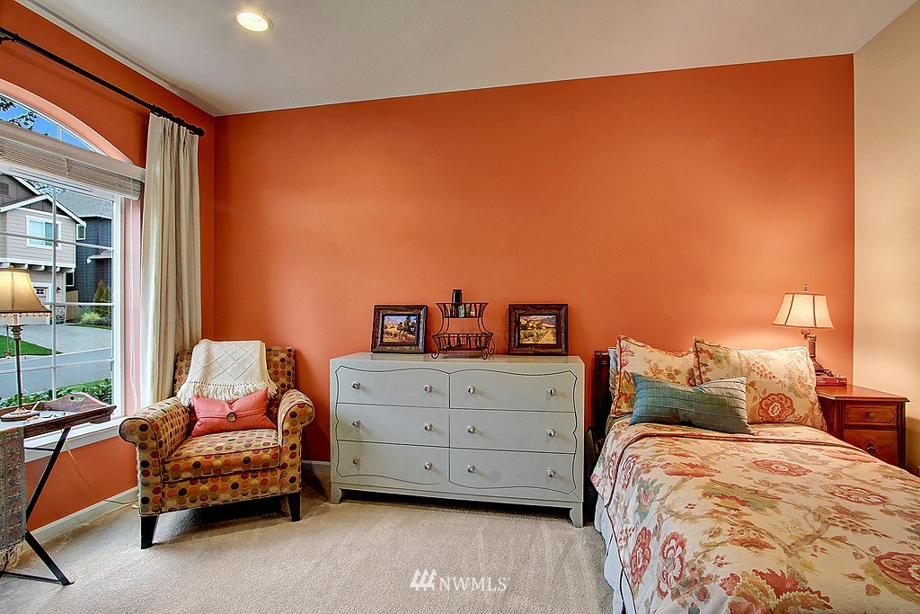 16201 Southeast 138th Place Renton, WA 98059 - Photo 11 of 22 Gallery Image 11