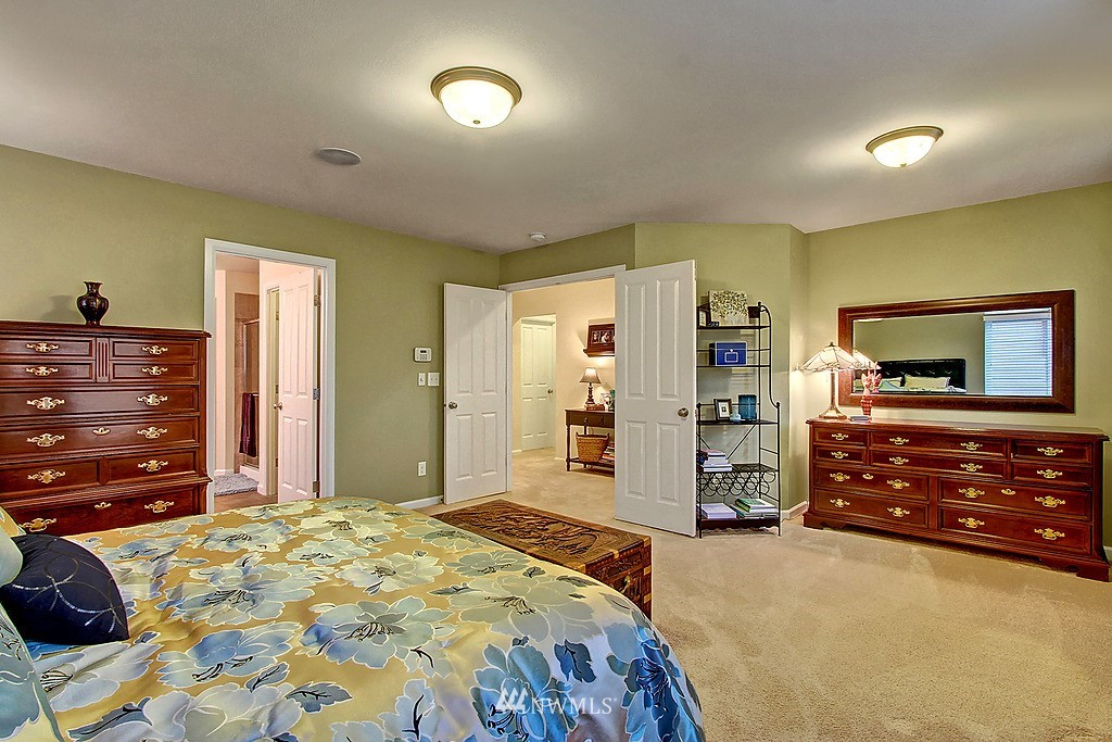 16201 Southeast 138th Place Renton, WA 98059 - Photo 14 of 22 Gallery Image 14