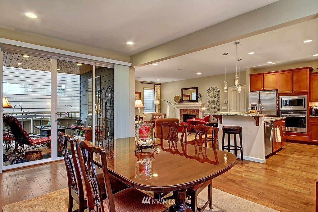16201 Southeast 138th Place Renton, WA 98059 - Photo 4 of 22 Gallery Image 4