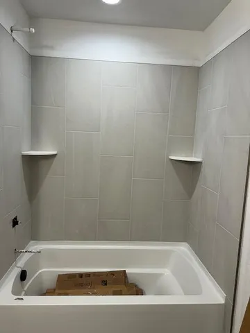 $789,990 | 1350 Mohican Trail, Waukesha, WI 53189