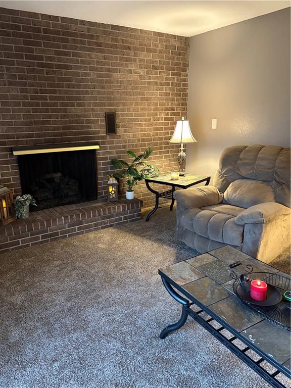 719 South Larson Avenue Chanute, KS 66720 - Photo 11 of 20
