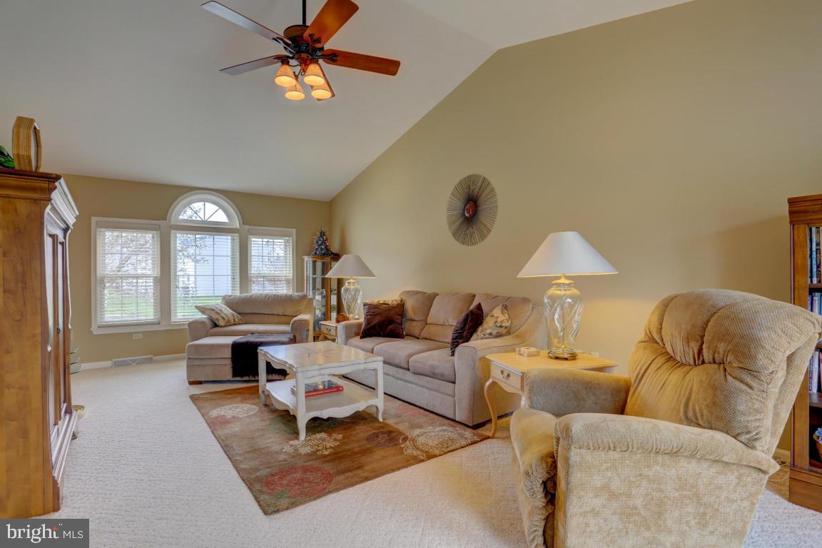 734 West 6th Street Lititz, PA 17543 - Photo 13 of 29