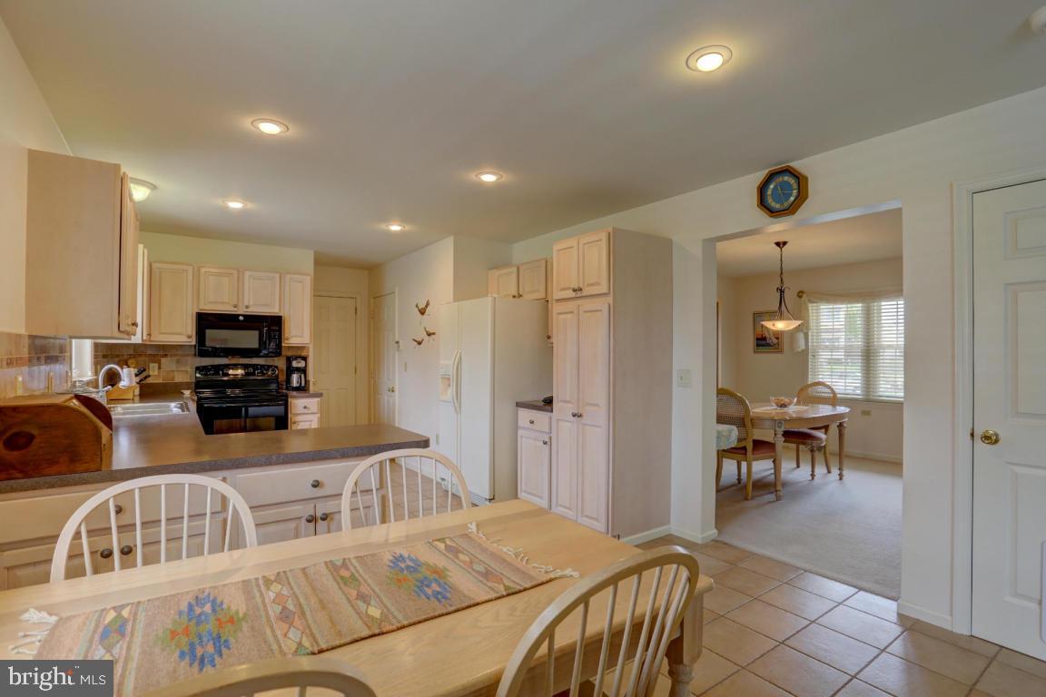 734 West 6th Street Lititz, PA 17543 - Photo 18 of 29