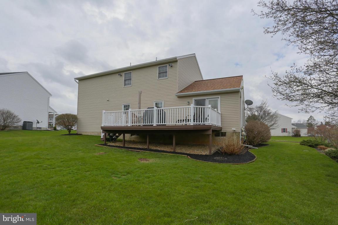 734 West 6th Street Lititz, PA 17543 - Photo 5 of 29