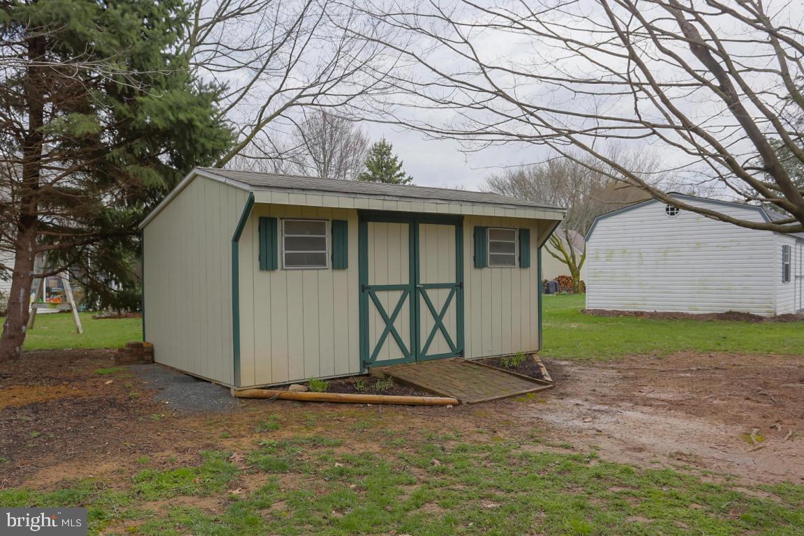 734 West 6th Street Lititz, PA 17543 - Photo 7 of 29