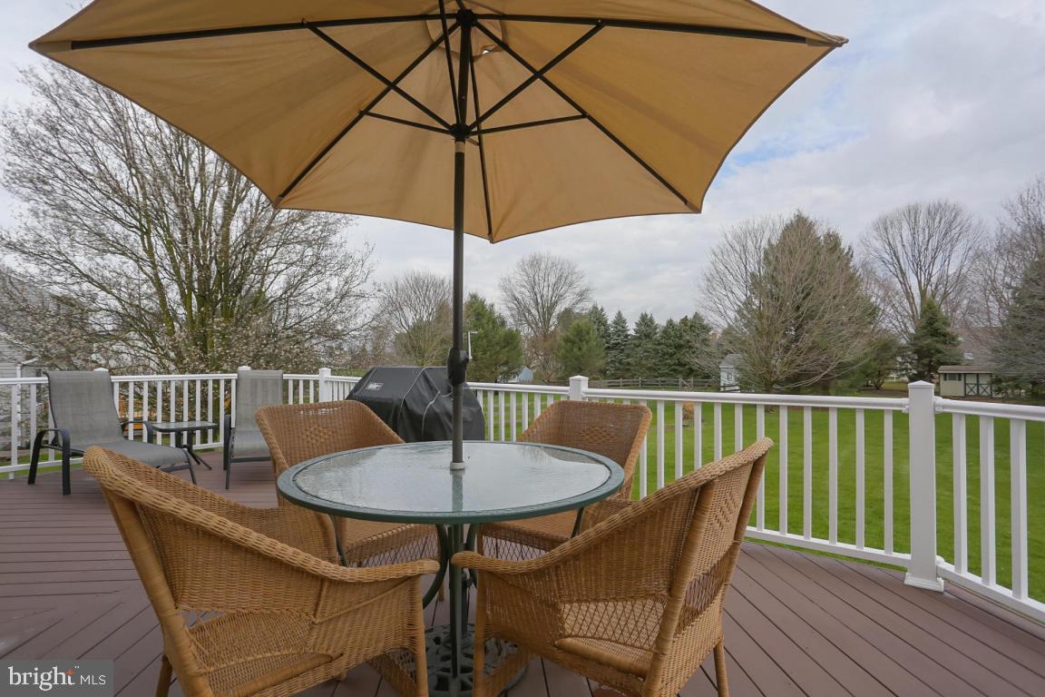 734 West 6th Street Lititz, PA 17543 - Photo 9 of 29