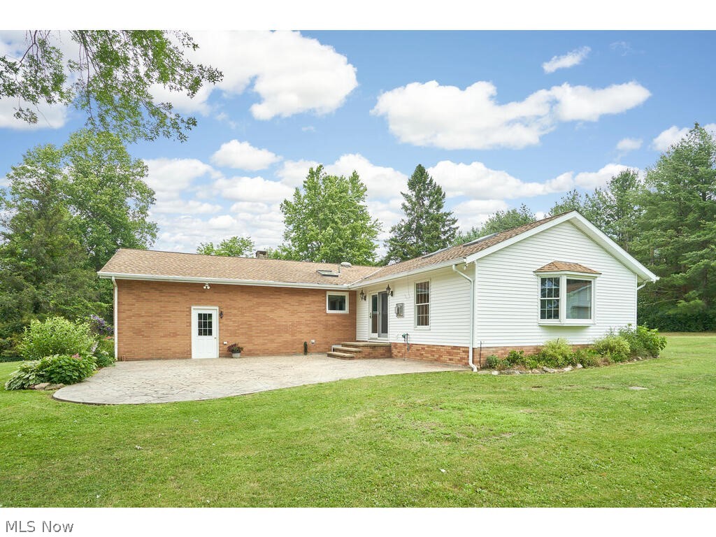 14599 Sisson Road Chardon, OH 44024 - Photo 25 of 35
