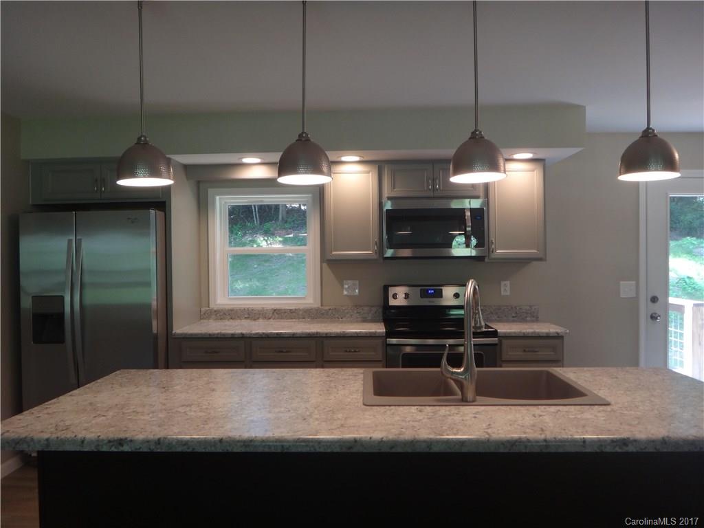 83 Dillingham Road Brevard, NC 28712 - Photo 8 of 24 Gallery Image 8