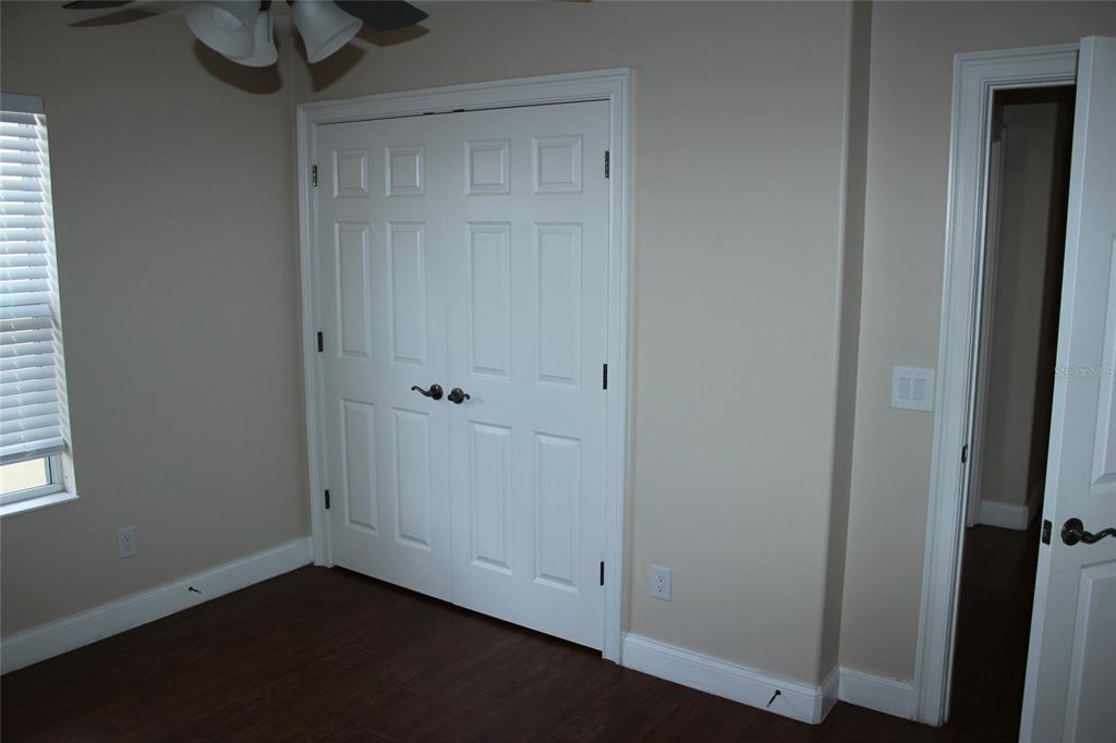 6833 Dolce Way Orlando, FL 32819 - Photo 25 of 28 a view of small space