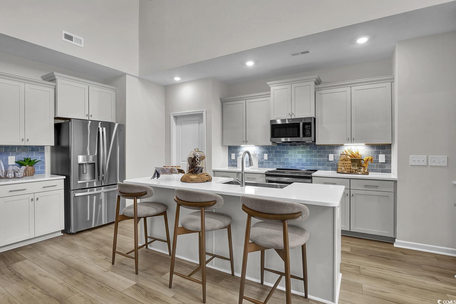 408 Ireland Way, Unit 403 Murrells Inlet, SC 29576 - Photo 8 of 22