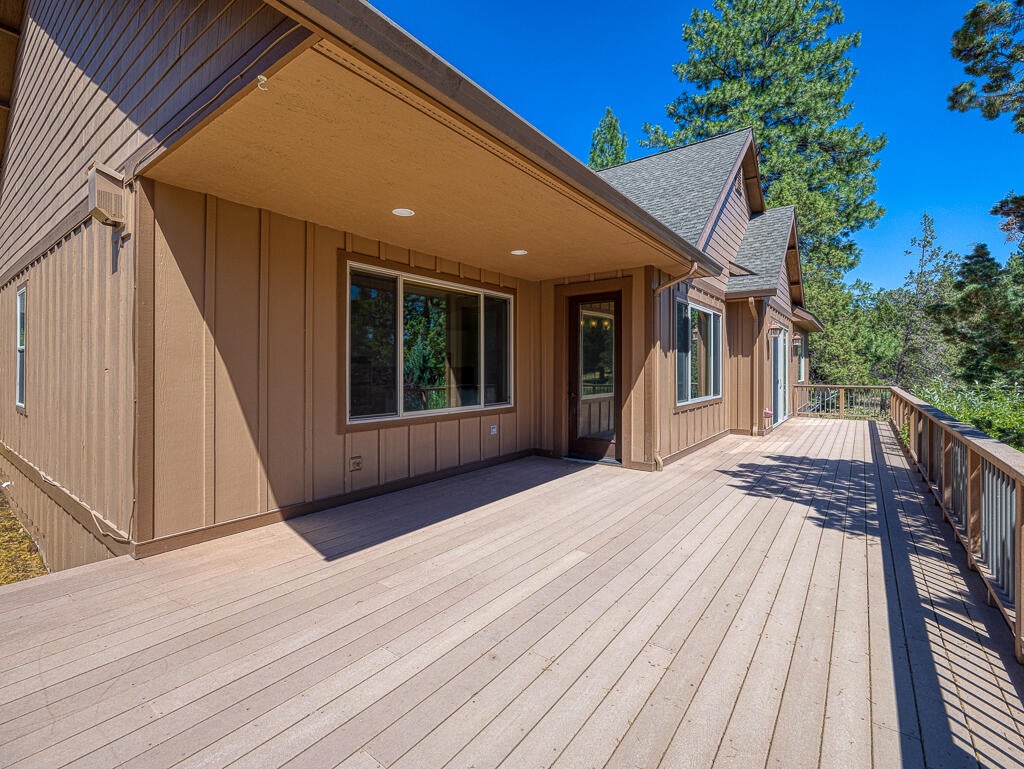 1096 Timber Ridge Loop Klamath Falls, OR 97601 - Photo 26 of 40 1096 Timber Ridge-26