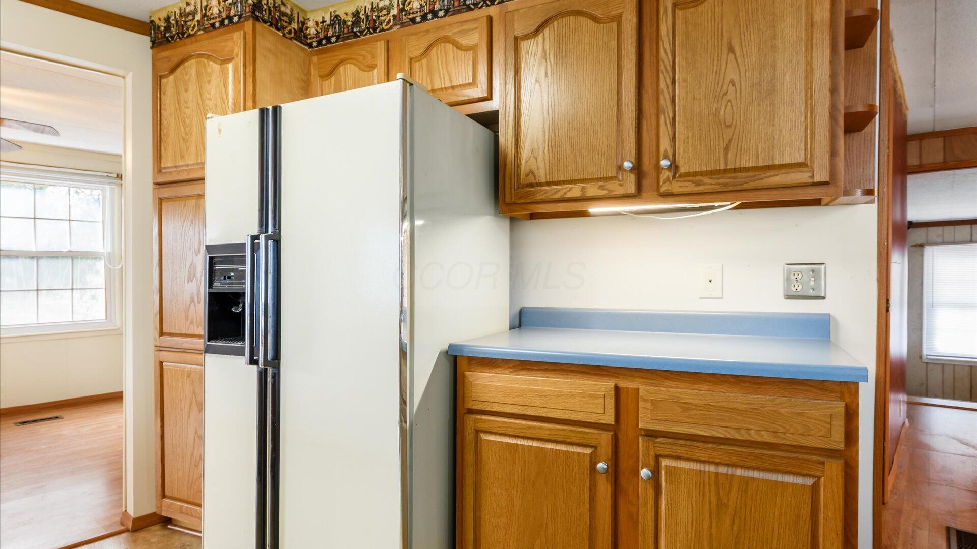 9390 Perryton Road Frazeysburg, OH 43822 - Photo 9 of 27 08-zj 9390 Perryton Rd038