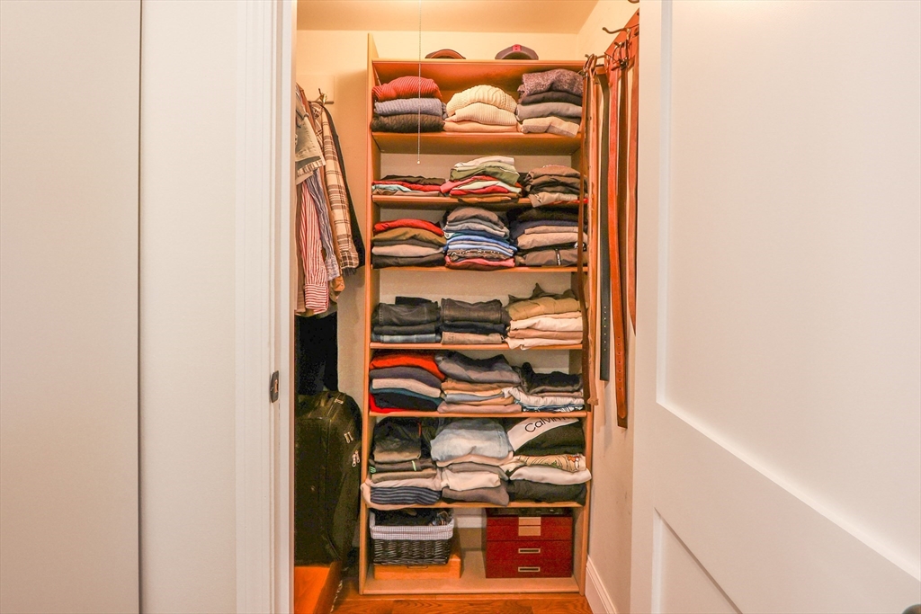 247 Greendale Avenue Needham, MA 02494 - Photo 19 of 33