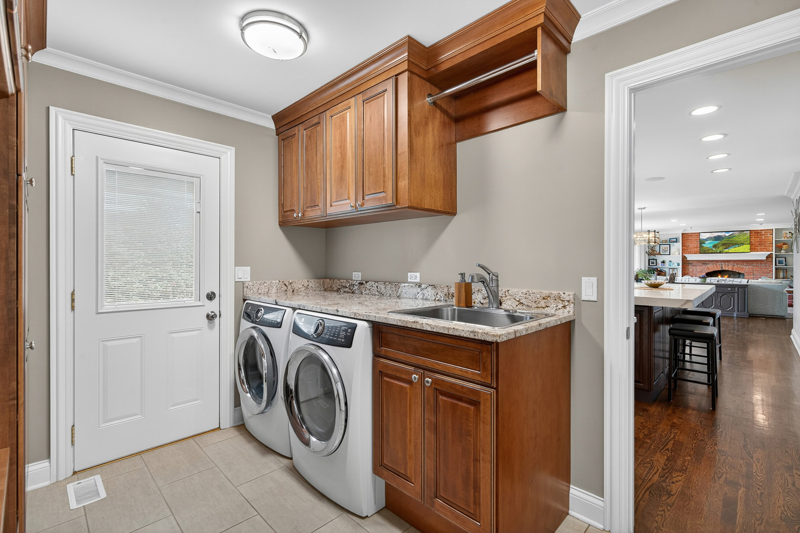 20633 North Primrose Court Deer Park, IL 60010 - Photo 12 of 43 a utility room with sink dryer and washer