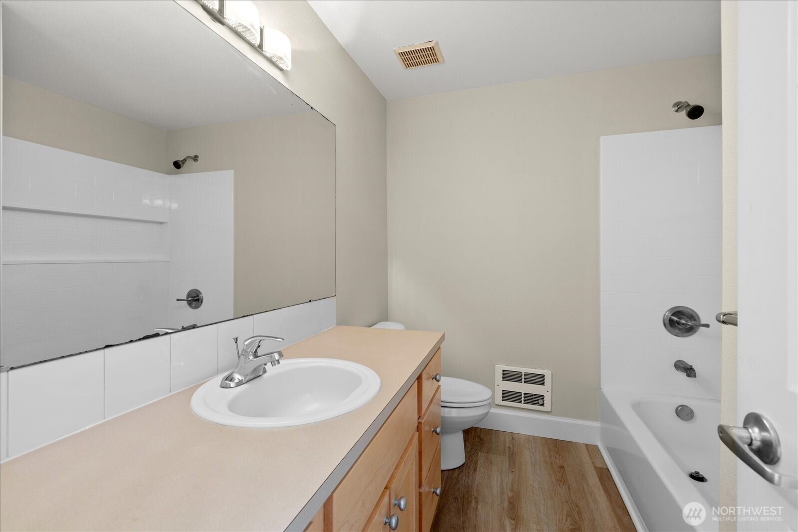 8017 234th Street Southwest, Unit 317 Edmonds, WA 98026 - Photo 28 of 39