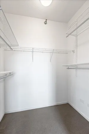 $320,000 | 600 North Kingsbury Street, Unit 1614, Chicago, IL 60654