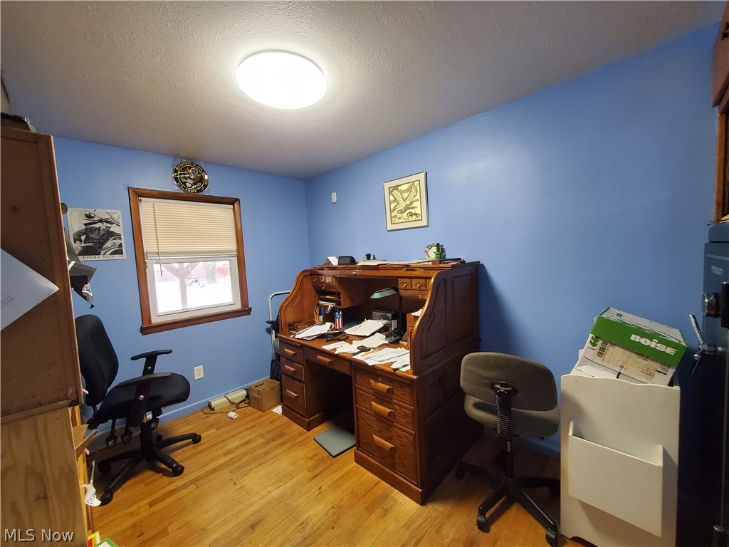 242 Claremont Road Vermilion, OH 44089 - Photo 9 of 18 Bedroom 3 currently used as office
