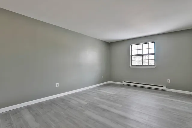 $155,000 | 12 East Side Drive, Unit 12, Concord, NH 03301