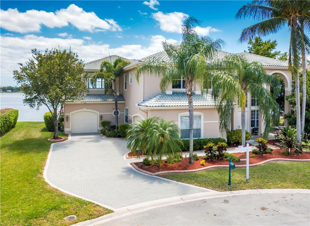 4185 Southwest 186th Way Miramar, FL 33029 - Photo 65 of 92 a front view of house with yard and green space