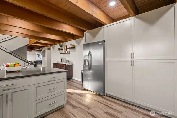 $1,199,000 | 4706 Scenic Drive, Yakima, WA 98908