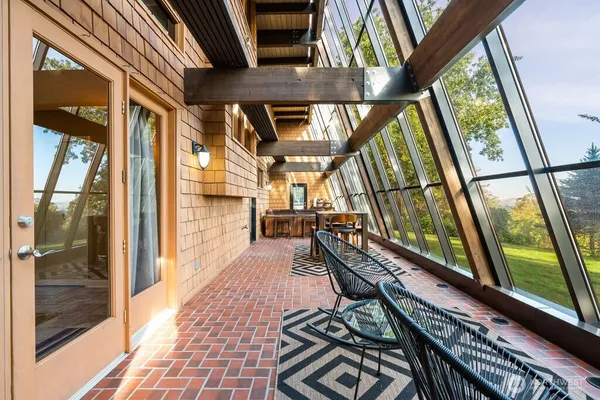 $1,199,000 | 4706 Scenic Drive, Yakima, WA 98908