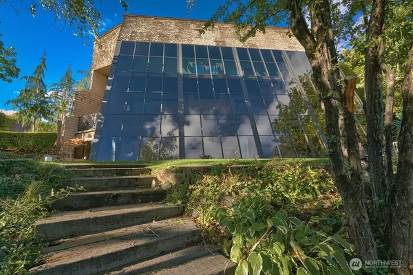 $1,199,000 | 4706 Scenic Drive, Yakima, WA 98908