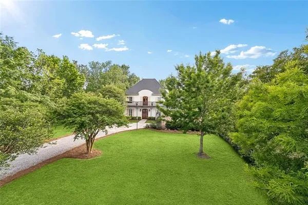 $785,000 | 140 Chapel Loop, Mandeville, LA 70471