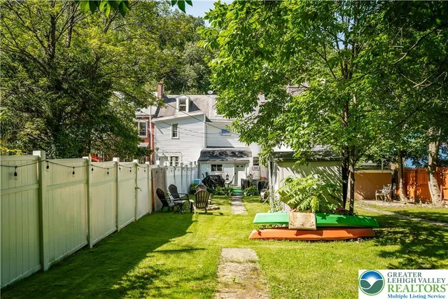 $424,900 | 131 West Broadway, Jim Thorpe, PA 18229