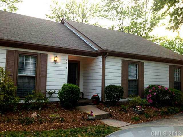 2615 Quailrush Road Charlotte, NC 28226 - Photo 1 of 16 Gallery Image 1