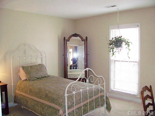 2615 Quailrush Road Charlotte, NC 28226 - Photo 11 of 16 Gallery Image 11
