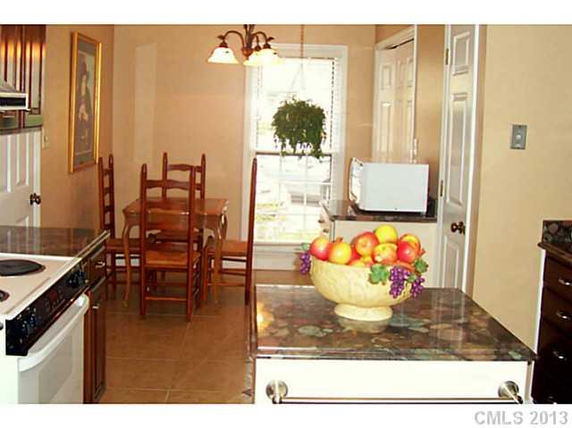 2615 Quailrush Road Charlotte, NC 28226 - Photo 5 of 16 Gallery Image 5