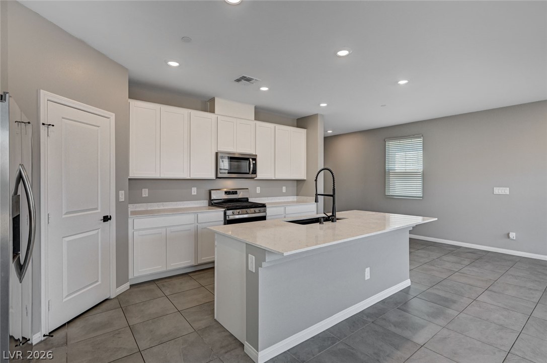 2570 Ofanto Street Henderson, NV 89044 - Photo 17 of 57