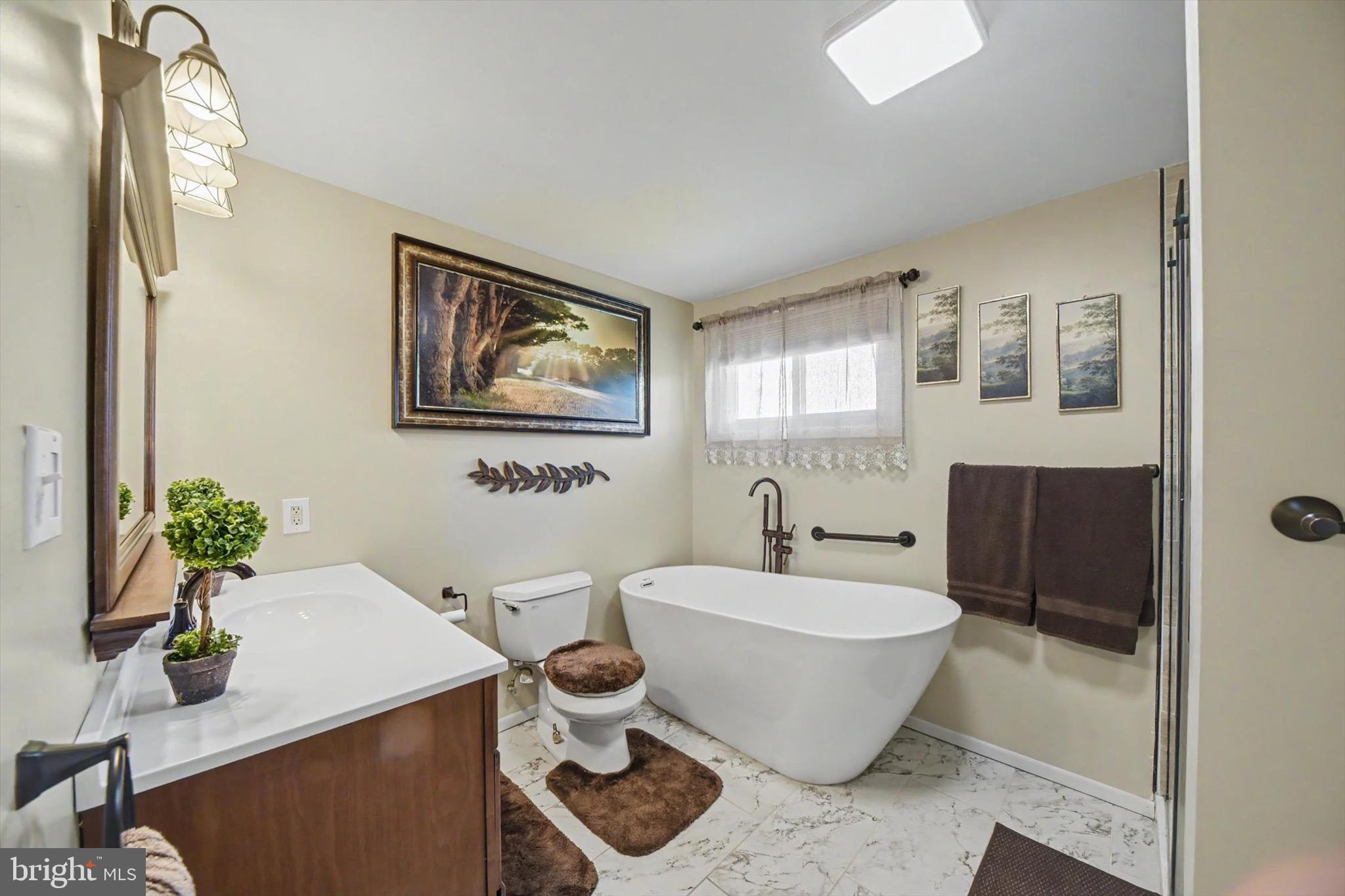 406 Plumtree Road Bel Air, MD 21015 - Photo 35 of 59 Stunning, Remodeled Upper Level Bath