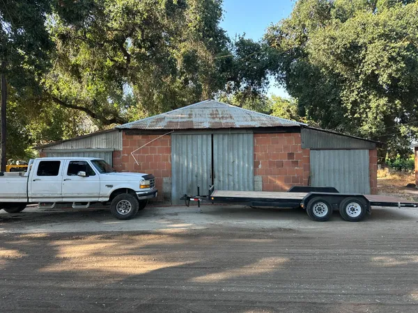 $2,999,000 | 27925 Thornton Road, Thornton, CA 95632